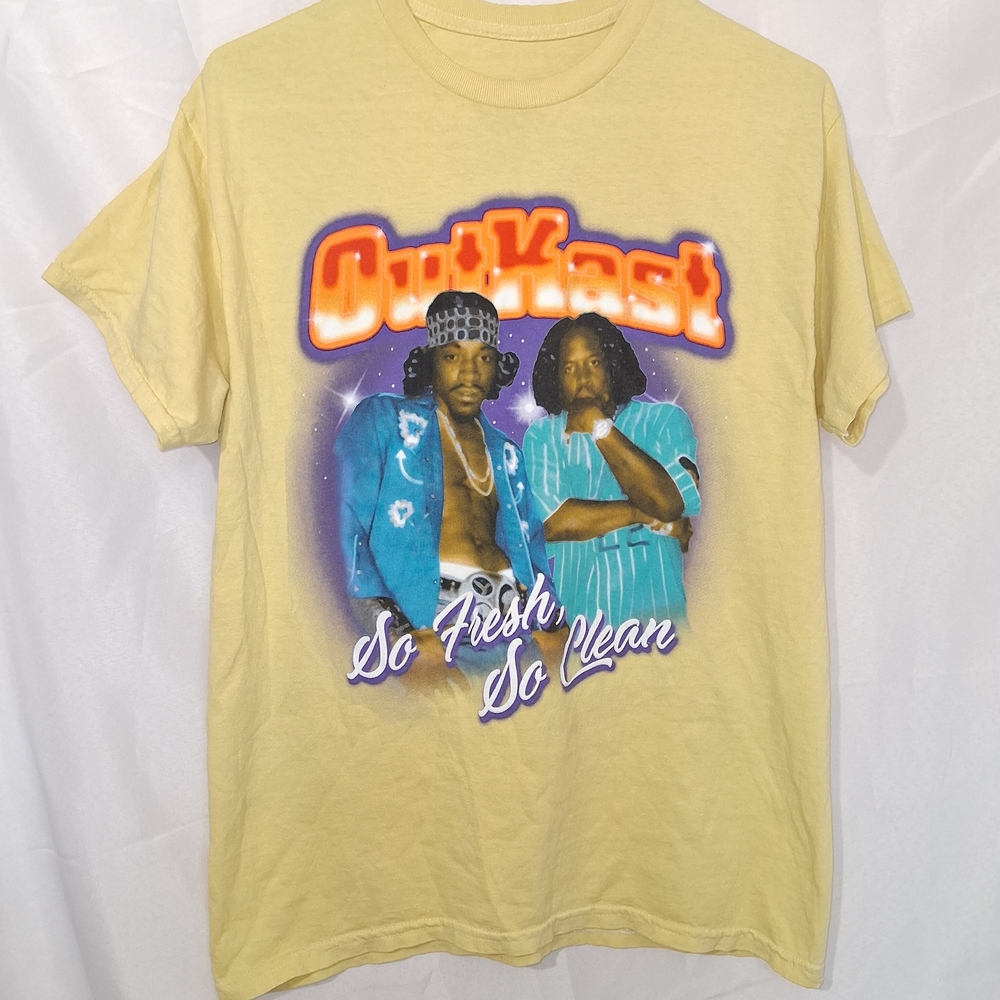 OutKast “So Fresh So Clean” Graphic Tee – Y2K Style Retro Hip Hop Shirt Size S